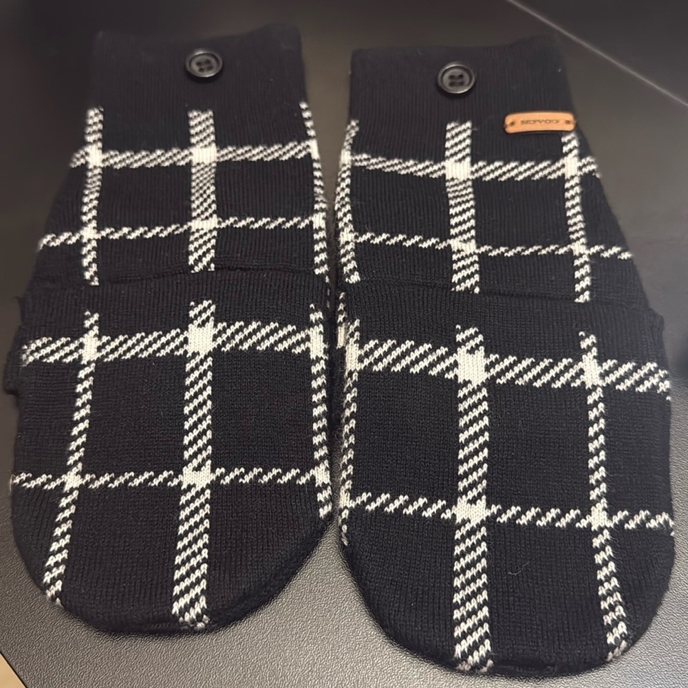Coach Black & White Wool Blend Scarf and Glove Set